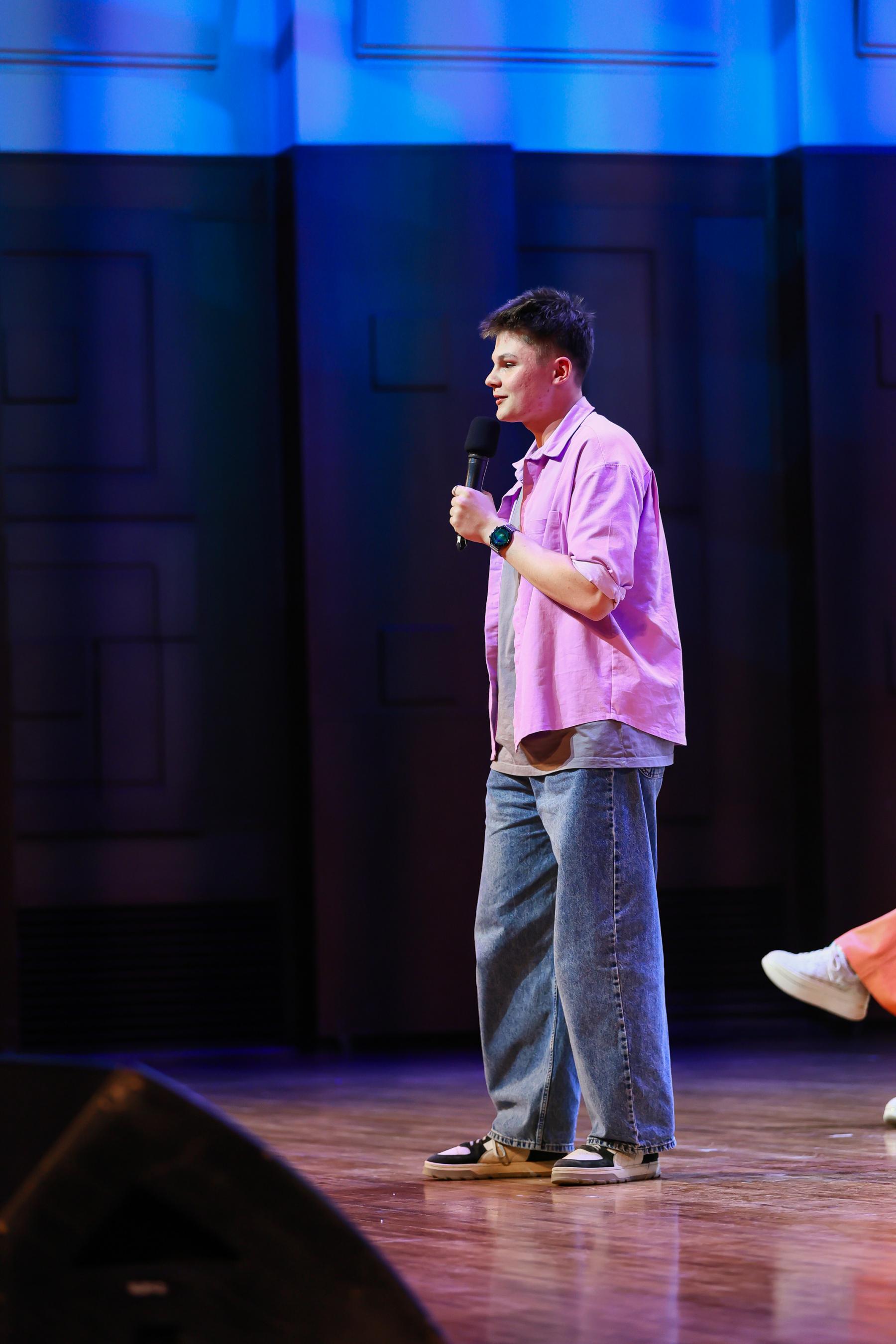 Фото Соловьёв, Савочкин, Никишева: звездные гости собрали на форуме в Новосибирске свыше тысячи человек – 100 ярких кадров 8